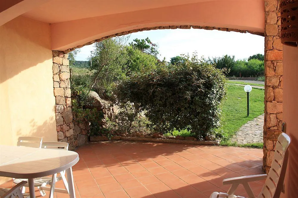 A.I.R. Residence La Misuaglia Isola Rossa 0*,